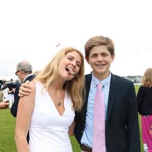 Meet your Posher, Chuck